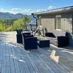 5 Bedroom Pet Friendly In Ferienhaus *