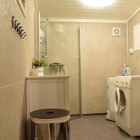 5 Bedroom Pet Friendly In Eiken