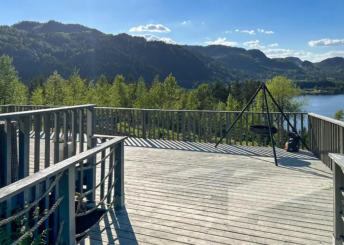 5 Bedroom Pet Friendly In Eiken