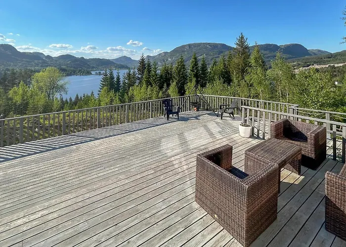 Feriehus 5 Bedroom Pet Friendly In *