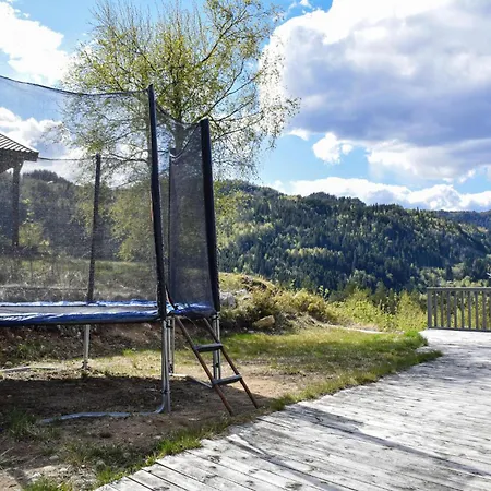 Semesterbostad 5 Bedroom Pet Friendly In Eiken